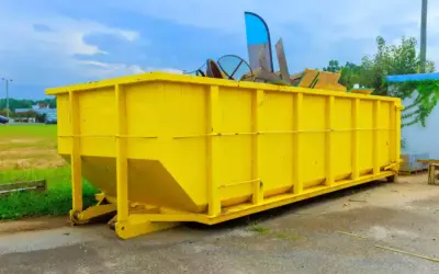 What is a roll off dumpster and its functionality?